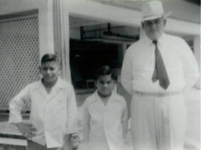 Miles H. Loper, Sr, and sons