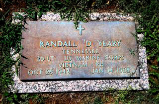Randall D Yeary